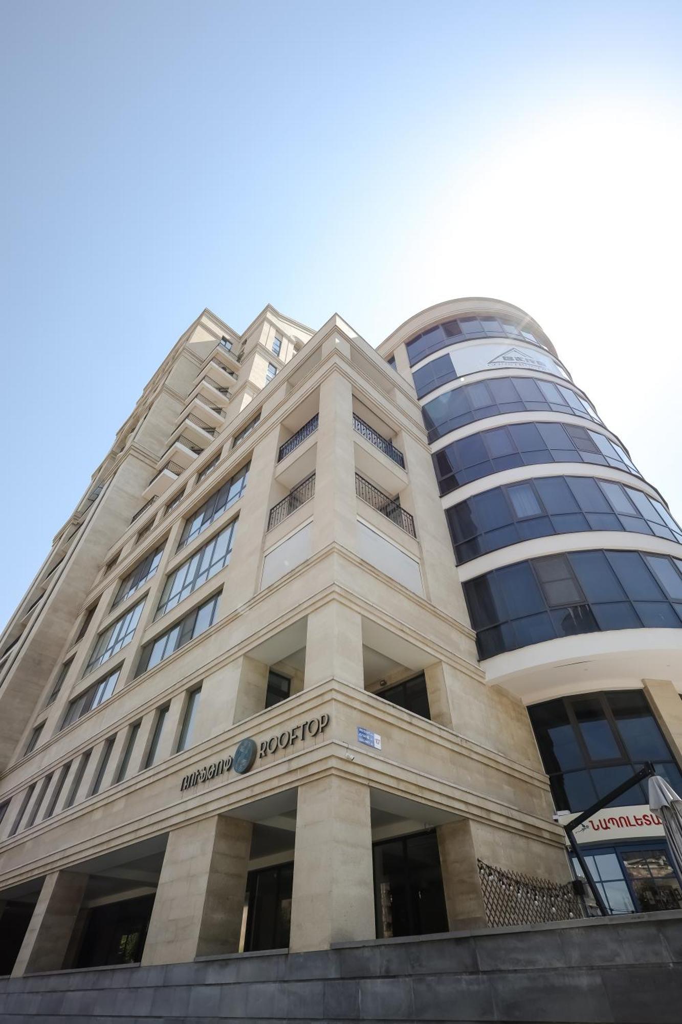 Rooftop Apart-Hotel Yerevan Exterior photo