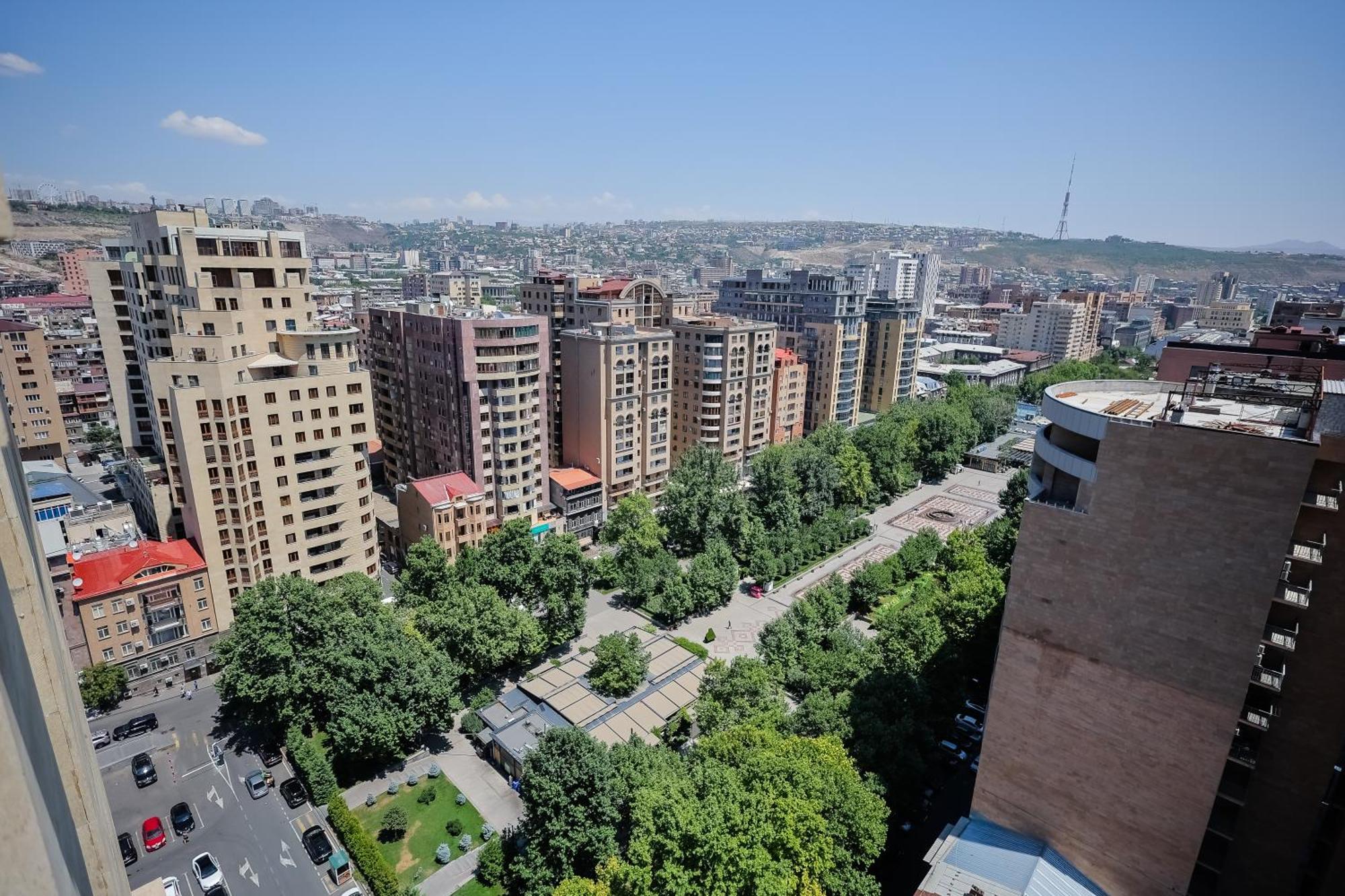 Rooftop Apart-Hotel Yerevan Exterior photo